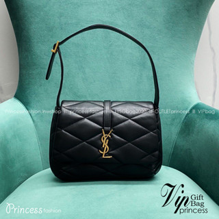 Y.S.L le 57 hobo bag in quilted lambskin / Y.S.L puffer handbag กระเป๋าถือหรือสะพายไหล่รุ่นใหม่ วัสดุหนังสัมผัสนิ่มมือ