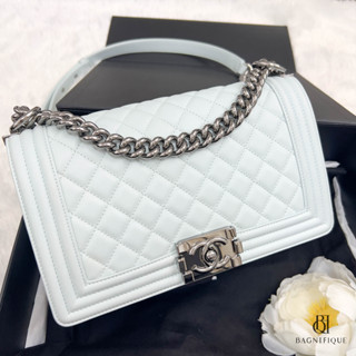 CHANEL BOY 10 BLUE CAVIAR SHW