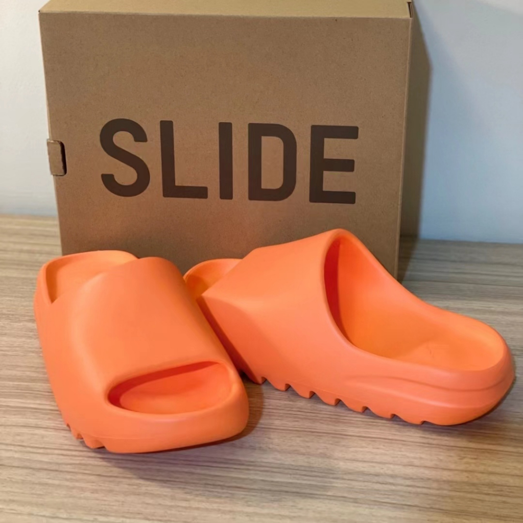 Adidas Yeezy Slide รองเท้าแตะของแท้ 100 %