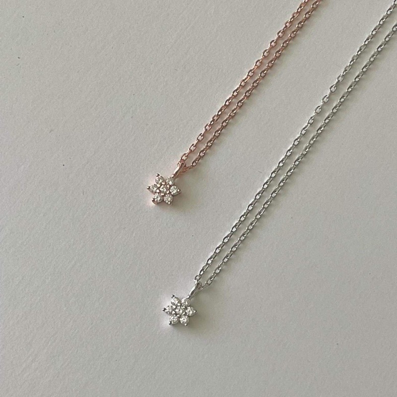 Winterwinter Jewelry Silver925 : สร้อยเงินแท้925 ประดับด้วยเพชร CZ ดอกไม้