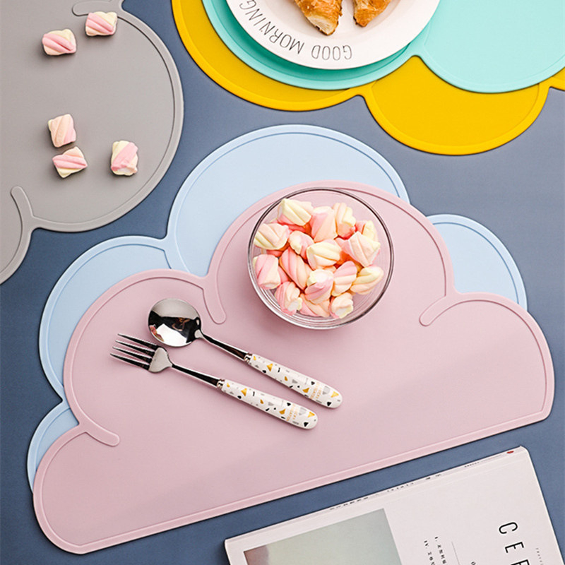 ShopAt.Two[PC-7112] แผ่นรองจานซิลิโคน กันลื่น กันน้ำ ที่รองจานสำหรับเด็ก