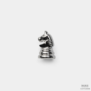 Horse Chess Brooch- เข็มกลัดม้าหมากรุกสีเงิน