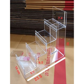 แสตนขั้นบันได 4 ขั้น หน้ากว้าง 10 cm. แผ่นหนา 3 มิล แสตนวางกระเป๋า หรือ แสตนวางสินค้า อื่นๆ