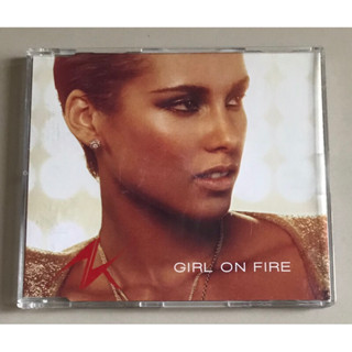 ซีดีซิงเกิ้ล ของแท้ ลิขสิทธิ์ มือ 2 สภาพดี...ราคา 250 บาท “Alicia Keys” ซิงเกิ้ล "Girl on Fire"*แผ่นหายาก Made in EU*