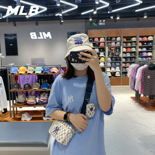 กระเป๋ากล้อง MLB NY MONOGRAM UNISEX BACKPACK กระเป๋าสะพายพาดลำตัว New York Yankees 2023กระเป๋าเป้ใหม่ กระเป๋าชายและหญิง