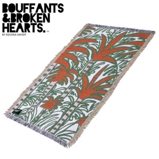 พร้อมส่ง🛒 🎌Bouffants&amp;Broken Hearts Jacquard Blanket🎌