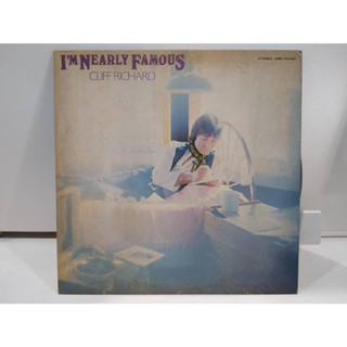 1LP Vinyl Records แผ่นเสียงไวนิล IM NEARLY FAMOUS CLIFF RICHARD   (J8C13)