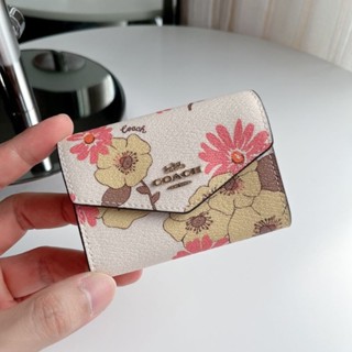 กระเป๋าใส่บัตร ใส่เหรียญCoach CH203 Flap Card Case In Signature Canva