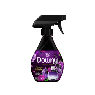 Downy ดาวน์นี่ สเปรย์ ขจัดกลิ่นบนผ้า 370 มล.