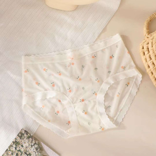 กางเกงชั้นใน รุ่น Low Waist Lace Panty by Skinn Intimate