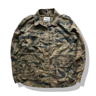 Bershka Girl Camo Shirt รอบอก 43”