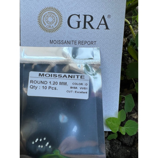 GRA MOISSANITE DIAMOND  ● เพชร( 125 เม็ด น้ำหนัก 1 กะรัต)● (D Color- VVS1) โมอีส เพชร โมซาไนท์  ขนาด 1.20 MM มิล