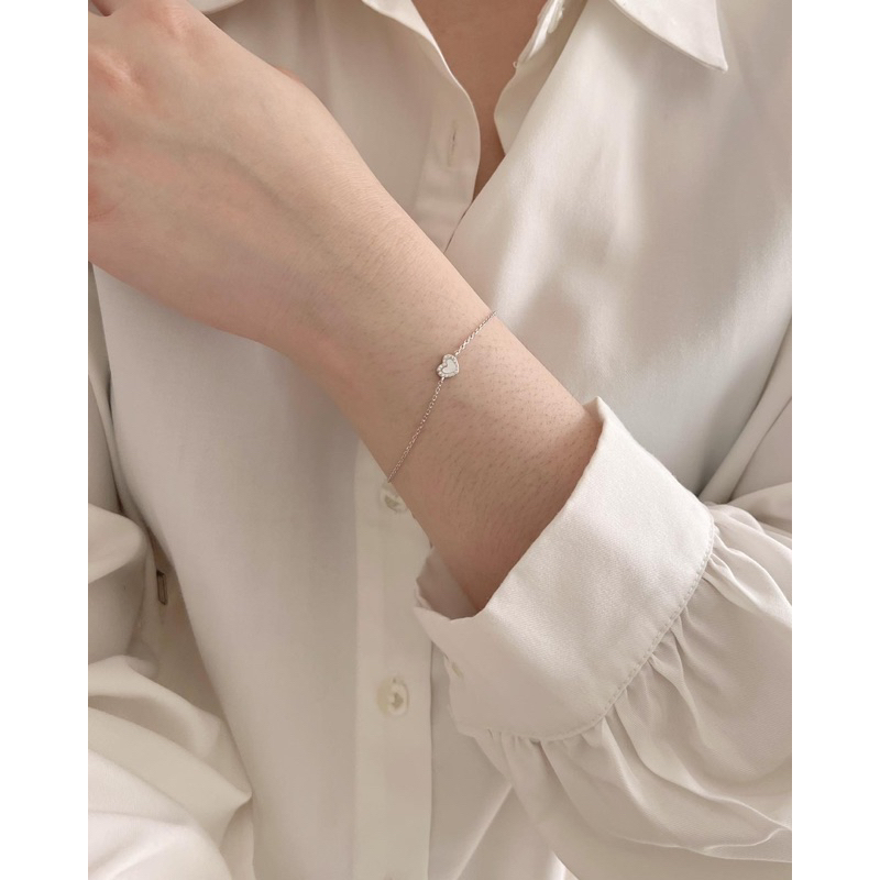 A.piece กำไลเงินแท้ [all silver 925] Heart shell bracelet(352)