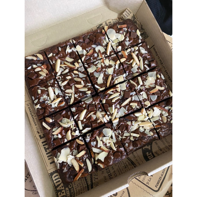 Dark chocolate brownie