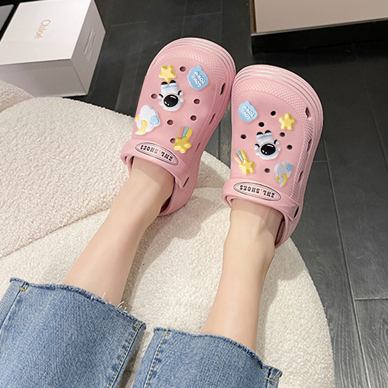 Jukoy ยอดฮิต💎รองเท้าหัวโตผู้หญิง👩‍🚀ทรงสวยใส่สบายกว่าเดิม พร้อมตัวติดลายอวกาศสุดน่ารัก งานดีเกินราคา