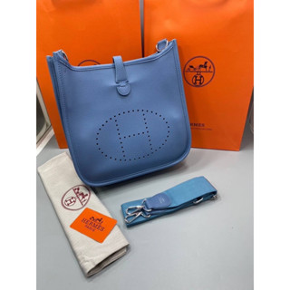 กระเป๋าสะพายข้าง Hermes Size.28cm