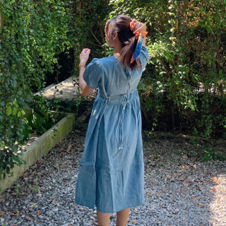 (พร้อมส่ง) Denim bowwy dress C3303 🥐🛋️  เดรสยีนส์ เดรสยีนส์มินิมอล เดรสสั้นไปทะเล เดรสเที่ยวทะเล