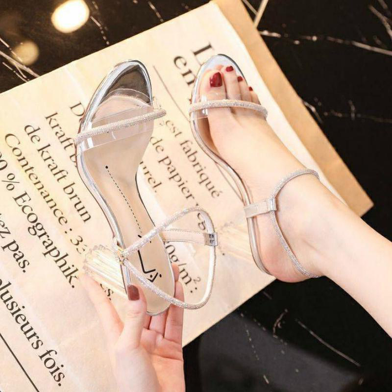 พร้อมส่ง ส้นสูงคริสตัล สูง 7cm รองเท้าแตะผู้หญิงสายใส