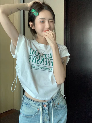พร้อมส่ง🌟เสื้อยืดครอปแขนสั้นสาวอวบผู้หญิง oversize เสื้อผ้ามินิมอลสไตล์เกาหลี เสื้อเอวลอยวัยรุ่นน่ารักๆ แฟชั่น พิมพ์ลาย