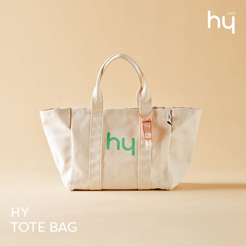 Hy canvas bag (กระเป๋าผ้าแคสวาส) ภายในมีช่องย่อยๆ4ช่อง ถือได้ สะพายได้