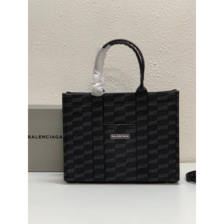 กระเป๋าถือ Balenciaga Tote bag งานVip ใช้สลับแท้ ✨