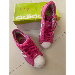 รองเท้า Adidas แท้ มือ1 ไซด์ 36 สีชมพู น่ารักมาก