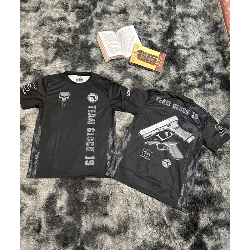 เสื้อพิมพ์ลาย  Team Glock 19เนื้อผ้าดี ใส่สบาย ลายคมชัด สีไม่หลุดไม่ลอก