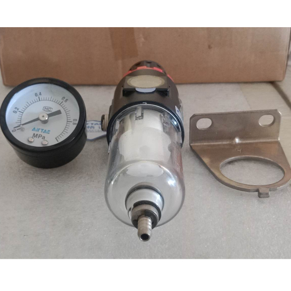 AirTAC - FR  AFR 1500 A series filter & regulator ตัวกรองลมดักน้ำและตัวปรับแรงดันลม รุ่น AFR Series 