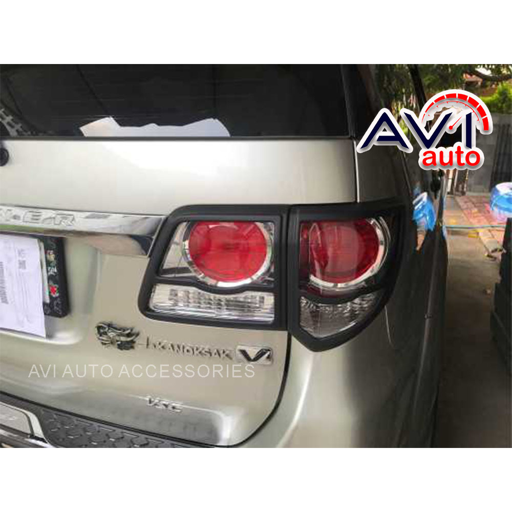 ครอบไฟหน้า-ท้าย FORTUNER 2011-2014 สีดำด้าน