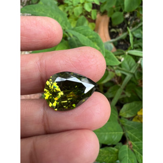 Cz Olive 13x18mm Pear shape 1 pieces