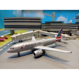 โมเดลเครื่องบิน Gemini Jets [GJ2085] 1:400 American Airlines A320 N103US