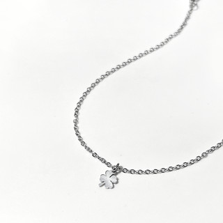 Lilith - Tiny Four leaf clover Necklace สร้อยคอ มินิมอล สแตนเลส จี้ใบโคลเวอร์