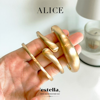 estella - กำไลข้อมือ รุ่น Alice พิงโกลด์ เครื่องประดับ ผู้หญิง กำไลแฟชั่น กำไล ชุบทองคำขาว กำไลมินิมอล (3 ชิ้น / 1 เซต)