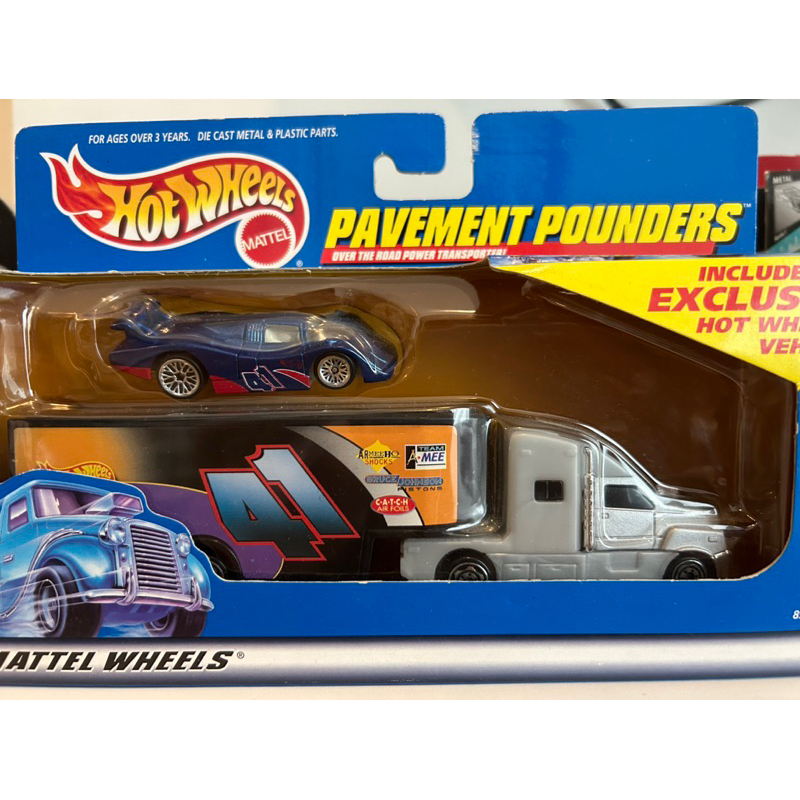 HotWheels  Pavement Pounders