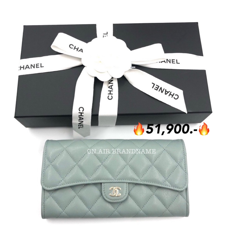 New chanel classic sarah long wallet สีน่ารักมาก