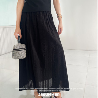 E66 - กระโปรงยาว Texture Skirt