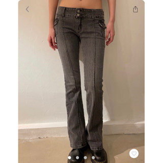 พรีออเดอร์ PREORDER Brandy Melville Agatha Low Waisted Cargo Pants