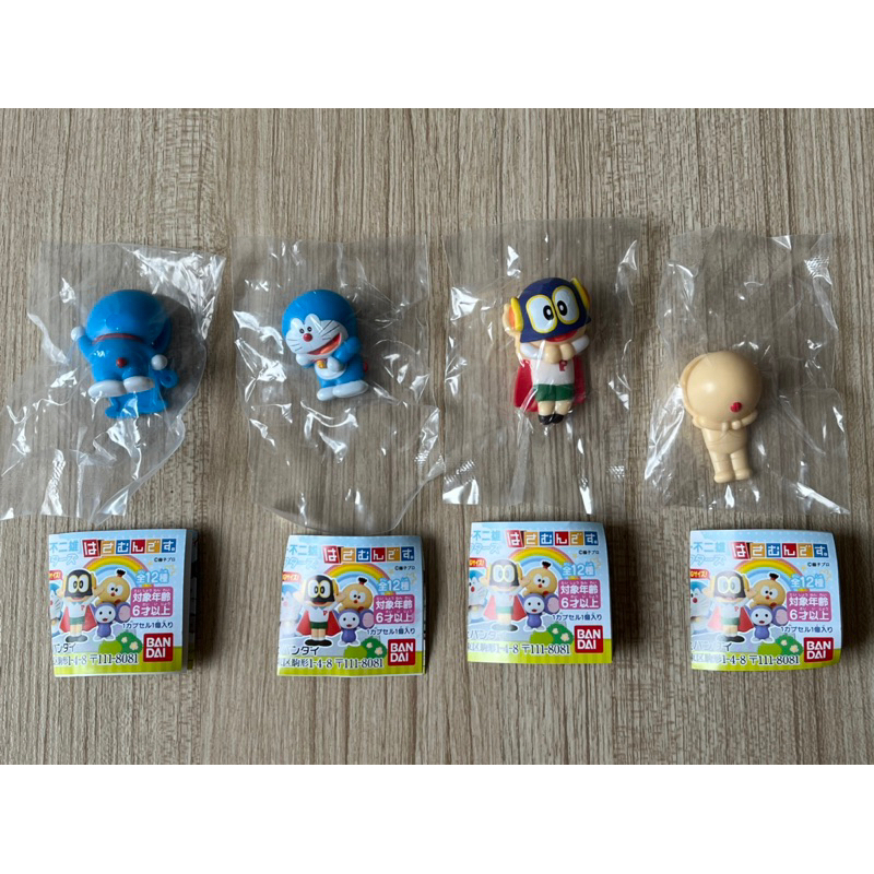 ตัวหนีบ การ์ตูนเก่า ปาร์แมนและโดเรม่อน Parman & Doraemon เหมา 4 ชิ้น พร้อมใบปิด