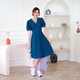 15-275 Jiyon Beautiful Jean Dress