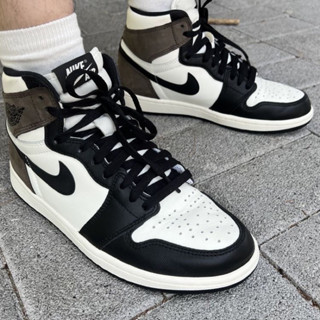 Nike Jordan 1 Retro High Dark Mocha แท้ 100%