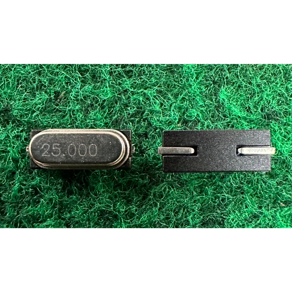 crystal oscillator 2-Pin 4Mhz , 6Mhz , 8Mhz , 11.0562 Mhz , 12Mhz , 22.1184Mhz , 24Mhz , 25Mhz , 48M , JWT16Mhz   2 PCS