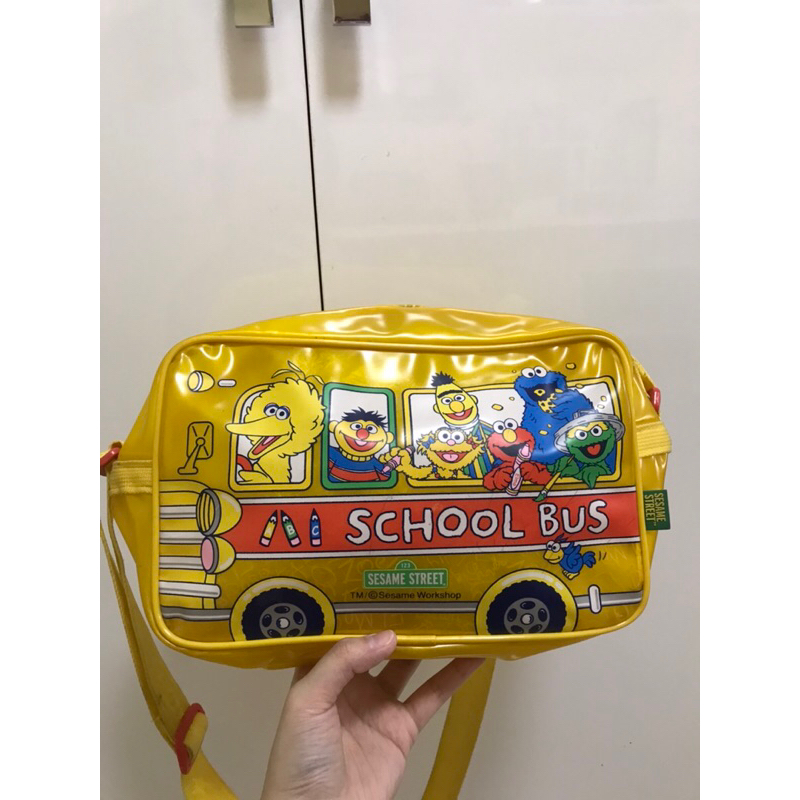 กระเป๋ารถบัส School Bus | Sesame Street แท้มือ 2 พร้อมส่ง