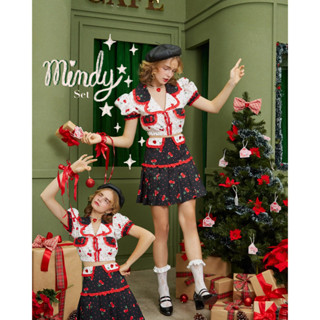 Mindy Set🍒 ชุดเข้าเซ็ตเสื้อกระโปรง ลายเชอรี่