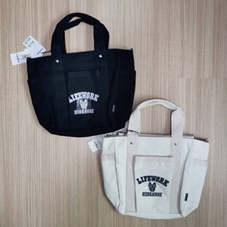 พร้อมส่ง LIFEWORK Arch Logo Canvas 2Way Tote Bag กระเป๋าสะพายข้าง สะพายได้สองแบบ แบบถือกับสะพายคาด สายยาวสามารถถอดออกได้