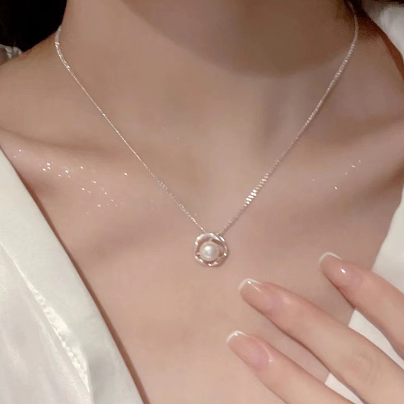 สร้อยคอไข่มุก ห่วงโซ่กระดูกไหปลาร้าระดับ high-end ที่หรูหราและเรียบง่าย