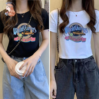 เสื้อครอป คอกลมเเขนสั้น ทรงสวย ผ้านิ่มใส่สบายไม่ร้อน🛒 สินค้าพร้อมจัดส่ง TS1041