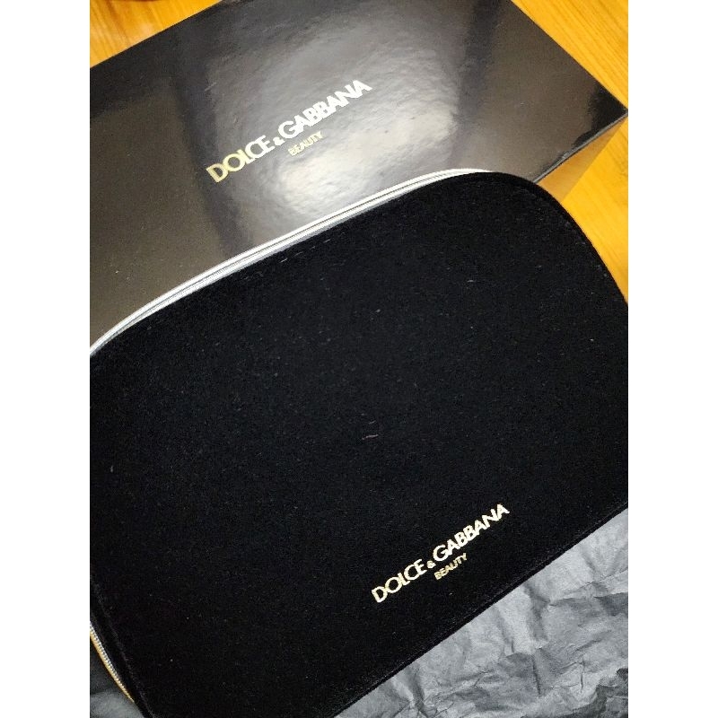 NEW! Dolce & Gabbana cluth bag กล่องครบค่า