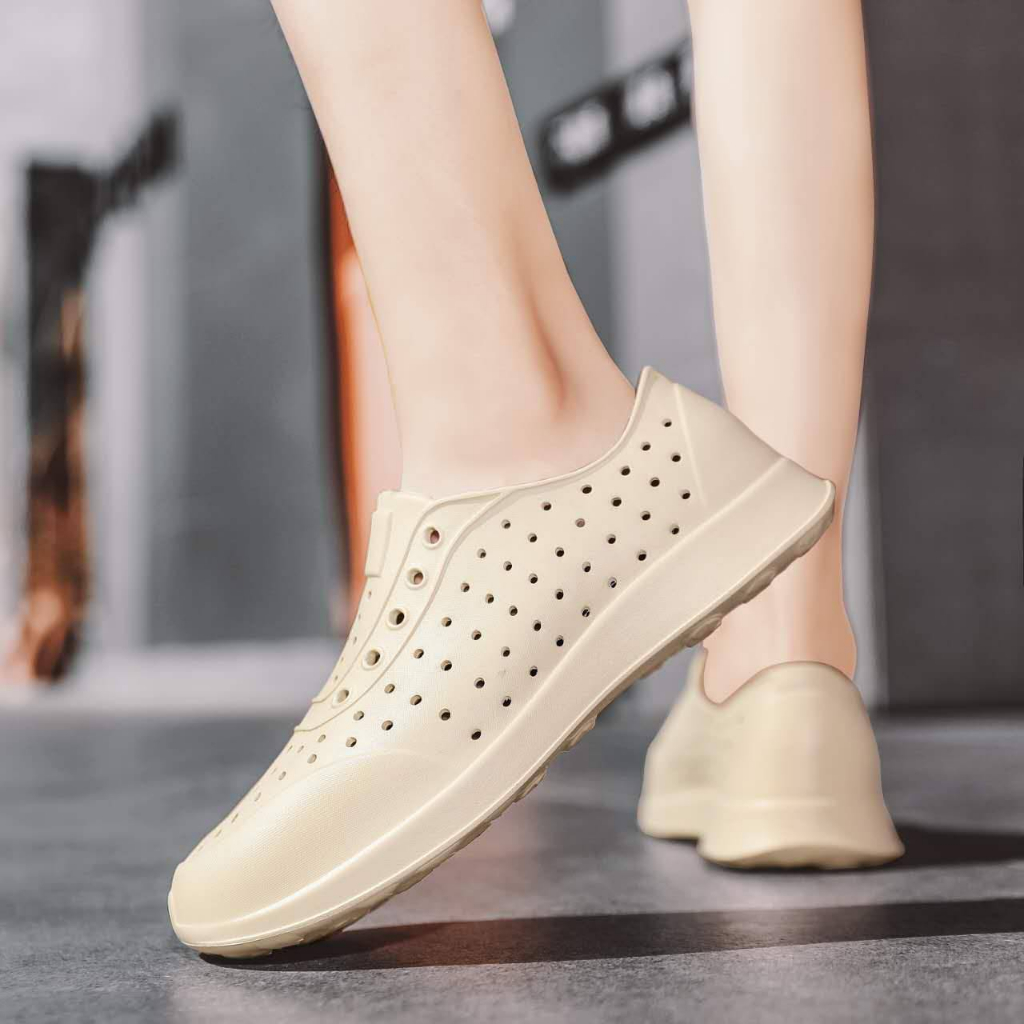 รองเท้ายางผู้ชาย  รองเท้าแบบสวม ใส่ลุยน้ำ สินค้าไทยพร้อมส่ง รุ่น Clogs NT22