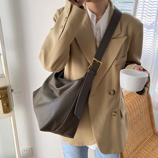 [ใช้2โค้ดส่งฟรี+ลดเพิ่ม]ส่งจากไทย 5 สีกระเป๋าหนังสะพายใบใหญ่ Oversized bag ลุคเกาหลี F133