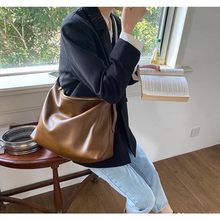 [ใช้2โค้ดส่งฟรี+ลดเพิ่ม]ส่งจากไทย 5 สีกระเป๋าหนังสะพายใบใหญ่ Oversized bag ลุคเกาหลี F133